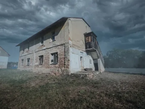 Prodej činžovního domu, Zeleneč - Mstětice, 390 m2