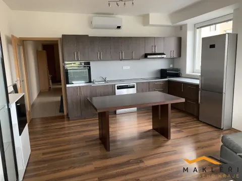 Pronájem bytu 3+kk, Jihlava, Kollárova, 70 m2