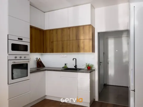 Pronájem bytu 2+kk, Brno, Poděbradova, 56 m2
