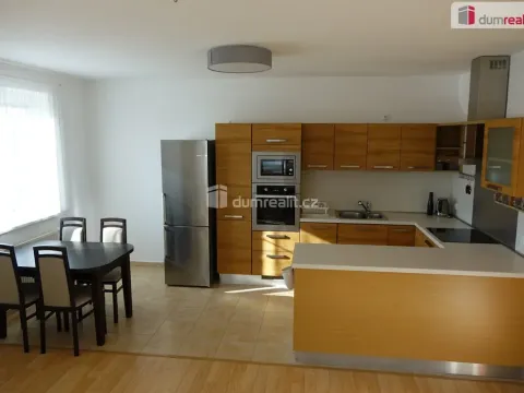 Prodej bytu 2+kk, Bystřice, 68 m2