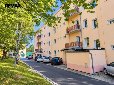 Prodej bytu 1+kk, Litvínov - Horní Litvínov, Podkrušnohorská, 38 m2
