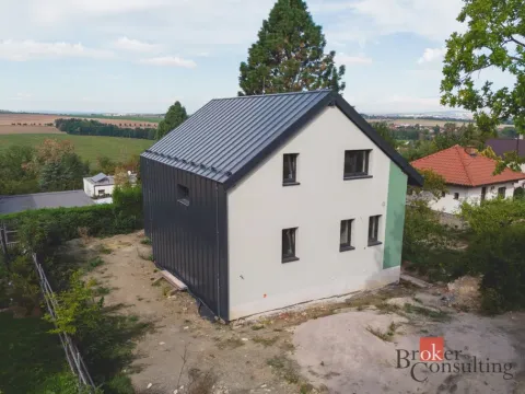 Prodej rodinného domu, Plzeň - Radobyčice, 172 m2