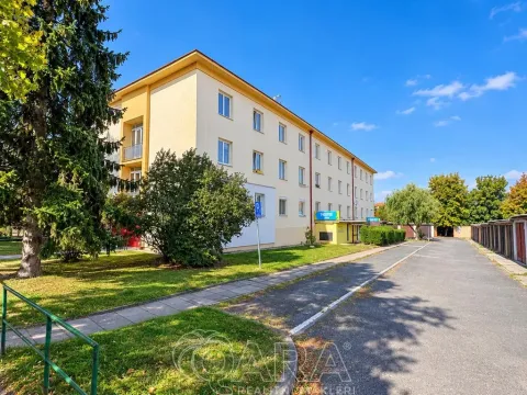 Pronájem bytu 1+1, Praha - Letňany, Křivoklátská, 31 m2