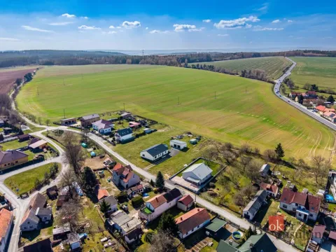 Prodej pozemku pro bydlení, Výrov, 787 m2