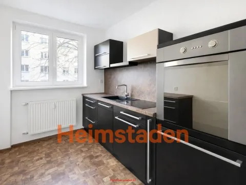 Pronájem bytu 2+1, Karviná - Nové Město, Zakladatelská, 55 m2