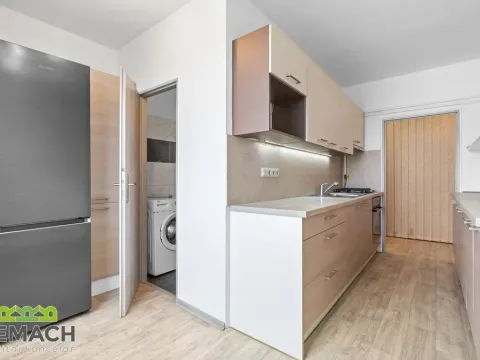 Pronájem bytu 2+1, Uherské Hradiště - Jarošov, Louky, 51 m2
