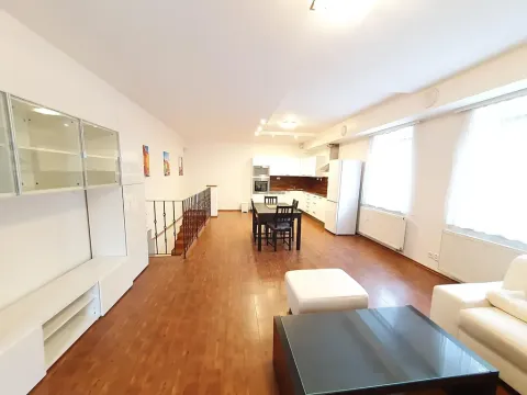 Pronájem bytu 2+kk, Praha - Záběhlice, náměstí Mezi zahrádkami, 85 m2