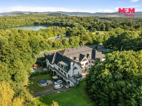Pronájem bytu 2+kk, Chlumec, Ústecká, 58 m2