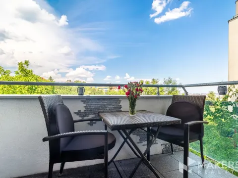 Prodej bytu 3+kk, Praha - Smíchov, U Dívčích hradů, 100 m2