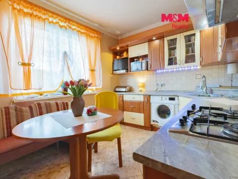 Prodej bytu 3+1, Chodov, Husova, 68 m2