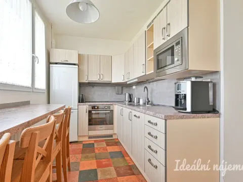 Pronájem bytu 3+1, Brno - Lesná, Milénova, 68 m2