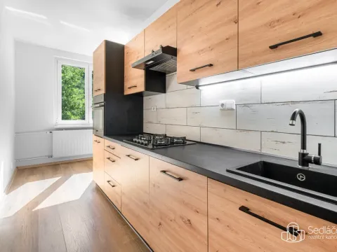 Pronájem bytu 3+1, Sokolov, Závodu míru, 84 m2