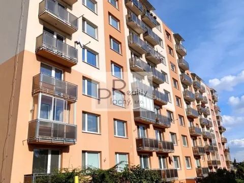 Pronájem bytu 1+1, Znojmo, Kuchařovická, 33 m2