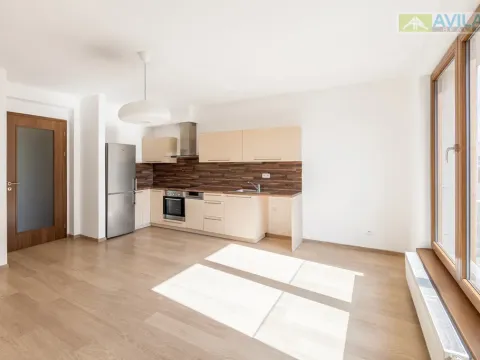 Pronájem bytu 2+kk, Benešov, Jiráskova, 42 m2