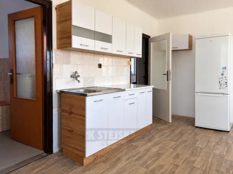 Pronájem bytu 2+1, Slavče, 87 m2