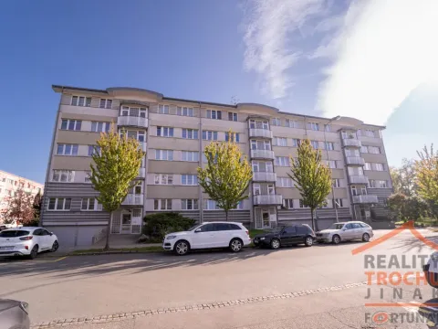 Prodej bytu 4+1, Hradec Králové, Gagarinova, 69 m2