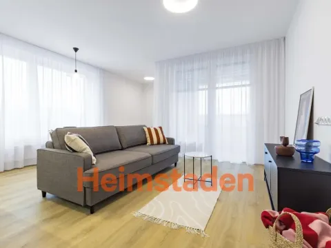 Pronájem bytu 2+kk, Praha - Holešovice, U Pergamenky, 57 m2