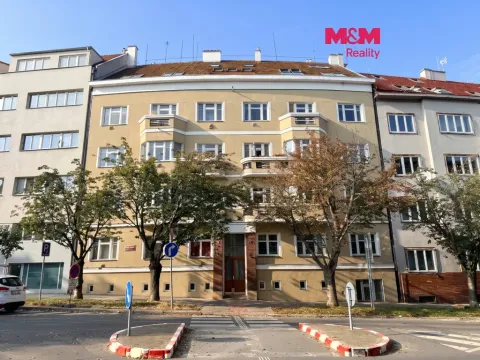Pronájem bytu 1+kk, Praha - Dejvice, Koulova, 61 m2