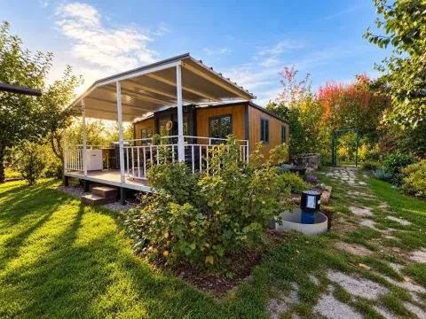 Prodej chaty, Moravské Budějovice, K Háji, 36 m2