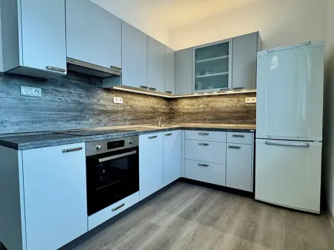 Pronájem bytu 3+1, Česká Lípa, Bendlova, 61 m2