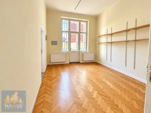 Pronájem kanceláře, Praha - Holešovice, U průhonu, 64 m2