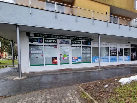 Prodej obchodního prostoru, Otrokovice - Kvítkovice, Hlavní, 430 m2