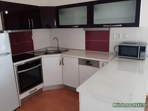 Pronájem bytu 2+kk, Praha - Záběhlice, Mattioliho, 56 m2