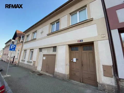 Pronájem bytu 2+1, Benešov, Vlašimská, 67 m2