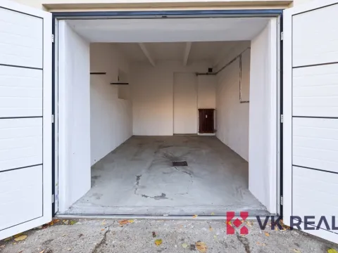 Pronájem garáže, Praha - Břevnov, Bělohorská, 16 m2