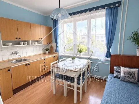 Prodej bytu 2+1, Plzeň, Částkova, 57 m2