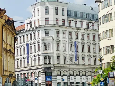 Pronájem kanceláře, Praha - Nové Město, Lazarská, 142 m2