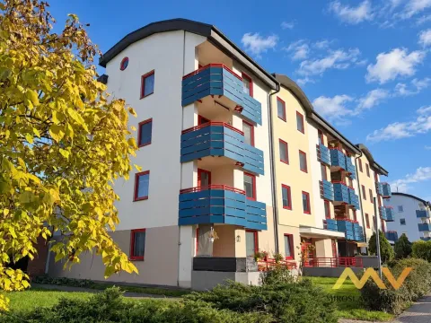 Pronájem bytu 2+kk, Hradec Králové - Nový Hradec Králové, Pod Zámečkem, 53 m2