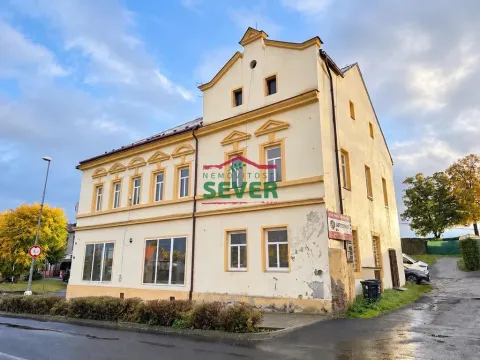 Pronájem obchodního prostoru, Lom, nám. Republiky, 330 m2